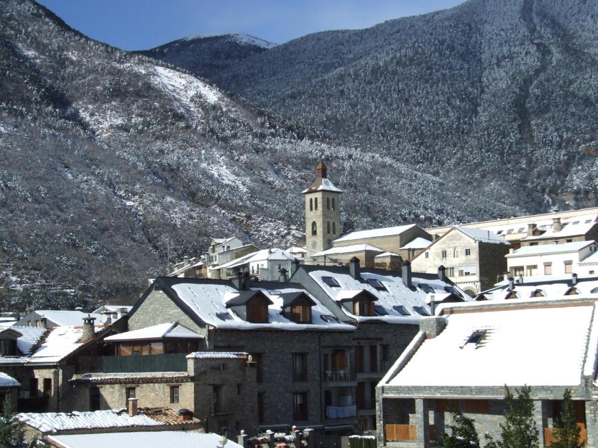 Tierra Boutique, Tierra Suites Y Tierra Valles Apartamentos Biescas  Exteriör bild