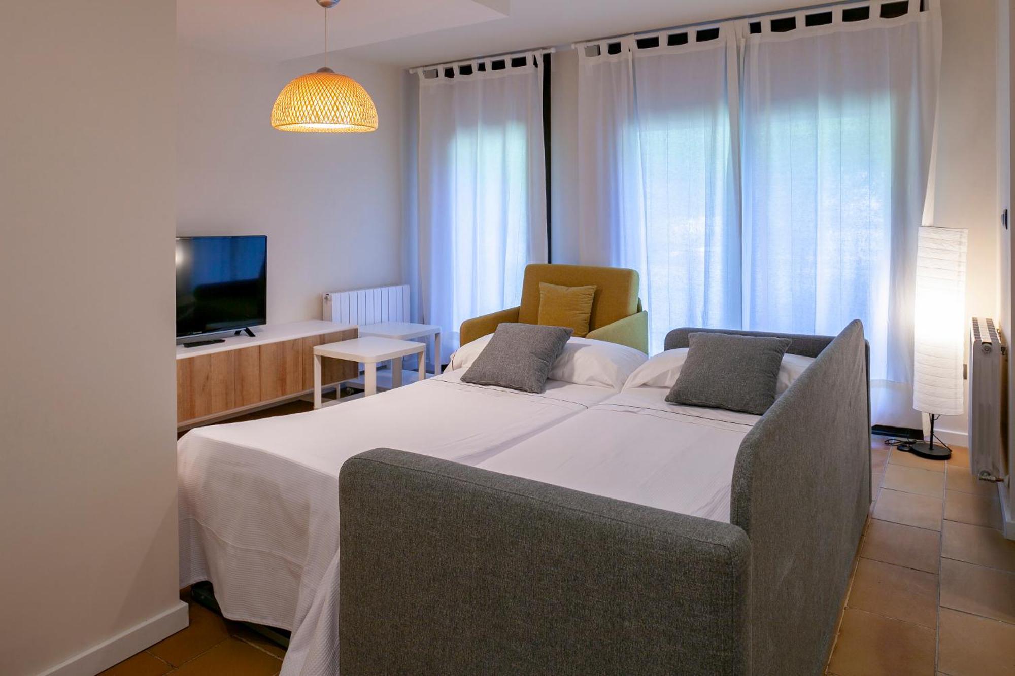 Tierra Boutique, Tierra Suites Y Tierra Valles Apartamentos Biescas  Rum bild